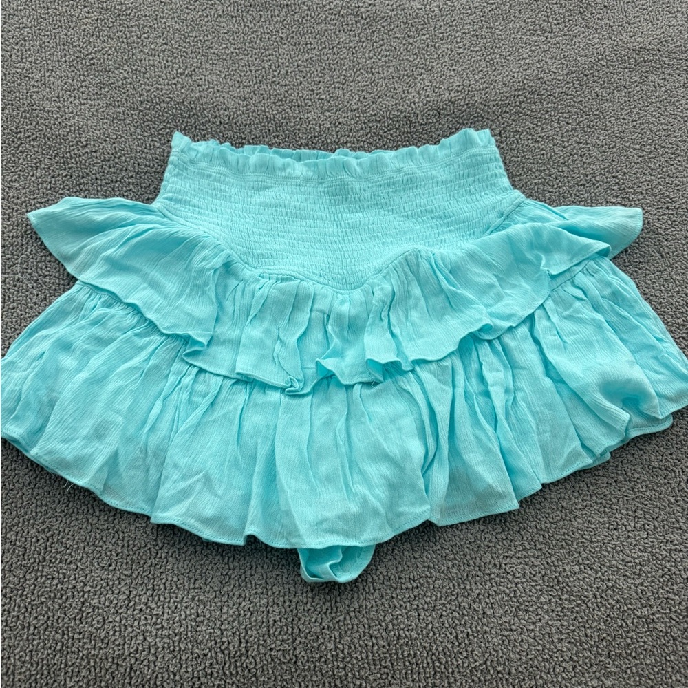blue skirt